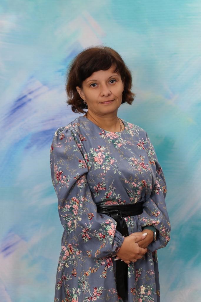 Слайд направления работы с родителями. Работа учителя начальных классов с родителями. Деятельность классного руководителя. Работа с родителями в классном руководстве это. Работа с родителями классного руководителя.